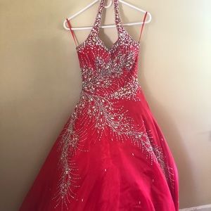 Beauty pageant dress